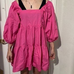 pink cupcake short dress w puffy sleeves 🧁